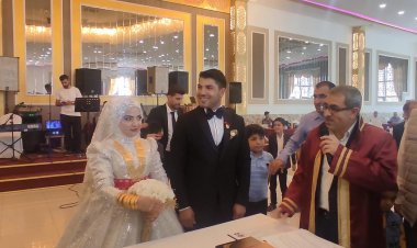 Ağdemir ve Bozdal ailesinin mutlu günü