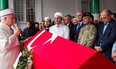 Şehit öğretmen Ayşenur Alkan son yolculuğuna uğurlandı