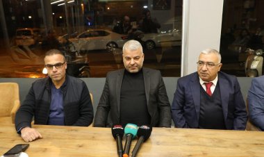 NRT'den Gazeteciler Onuruna Yemek 