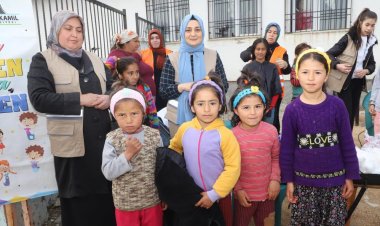 Yetim annelerinden anlamlı 8 Mart dayanışması