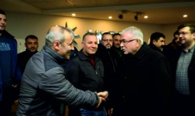 Partililerden Akdoğan'a yoğun ilgi