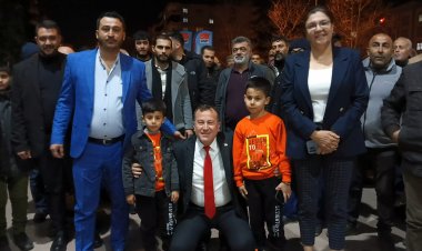 Nizip Halkından CHP Nizip Belediye Başkan adayı Ali Doğan'a tam destek