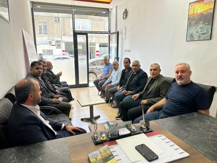 Muhtarlar Derneği’nden Gazeteciler Günü Ziyareti