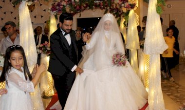 Durmaz ailesinin mutlu günü