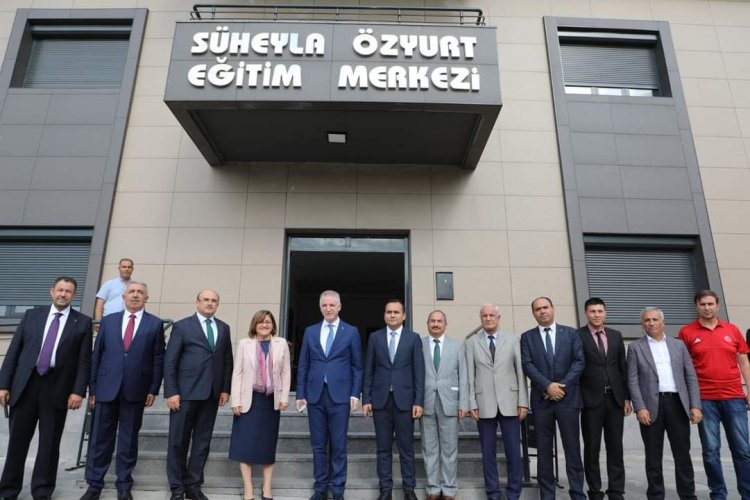 Öğrencilerin isteğini geri çevirmediler