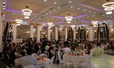 Nizip’te Ercanlar Vip Düğün Salonu Hizmete Girdi