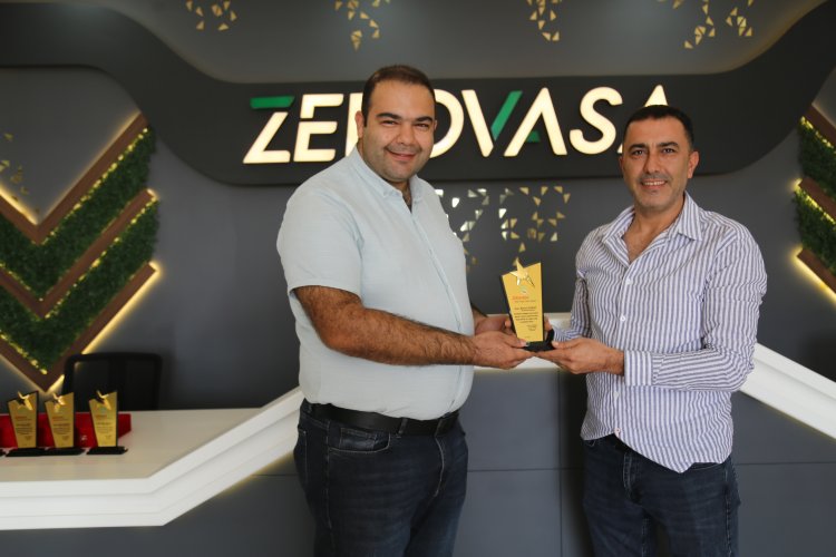 Zerovasa Lidaş’dan Personellere Plaket