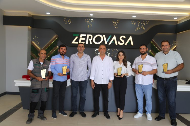 Zerovasa Lidaş’dan Personellere Plaket