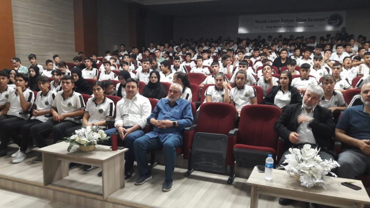 Mevlidi Nebi Haftası konferansı 