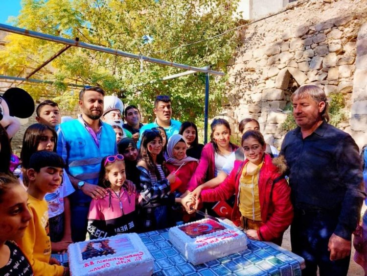 Cumhuriyet'in 99. yılında 99 yetim çocuk Halfeti' buluştu