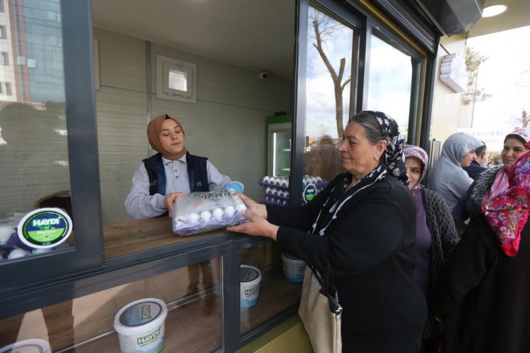 Gaziantep Büyükşehir’in Haydi büfeleri, şarküteri ürünlerinin satışına başladı