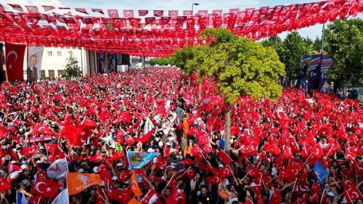 Cumhurbaşkanı Erdoğan: Sırf aç gözlülükle fahiş fiyat artışı yapanların ümüğünü sıkacağız