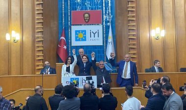 AKŞENER ROZETİNİ TAKIP ADAYLIĞINI İLAN ETTİ