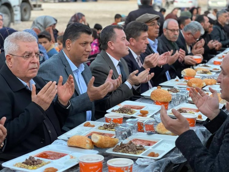 CHP Karkamış Teşkilatında İftar Buluşması: Birlik ve Dayanışma Mesajı Verildi