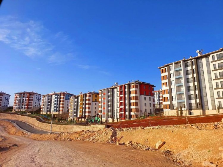 Nizip’te TOKİ Vurgunu! İhtiyaç Sahiplerinin Hakkı Parayla Satıldı