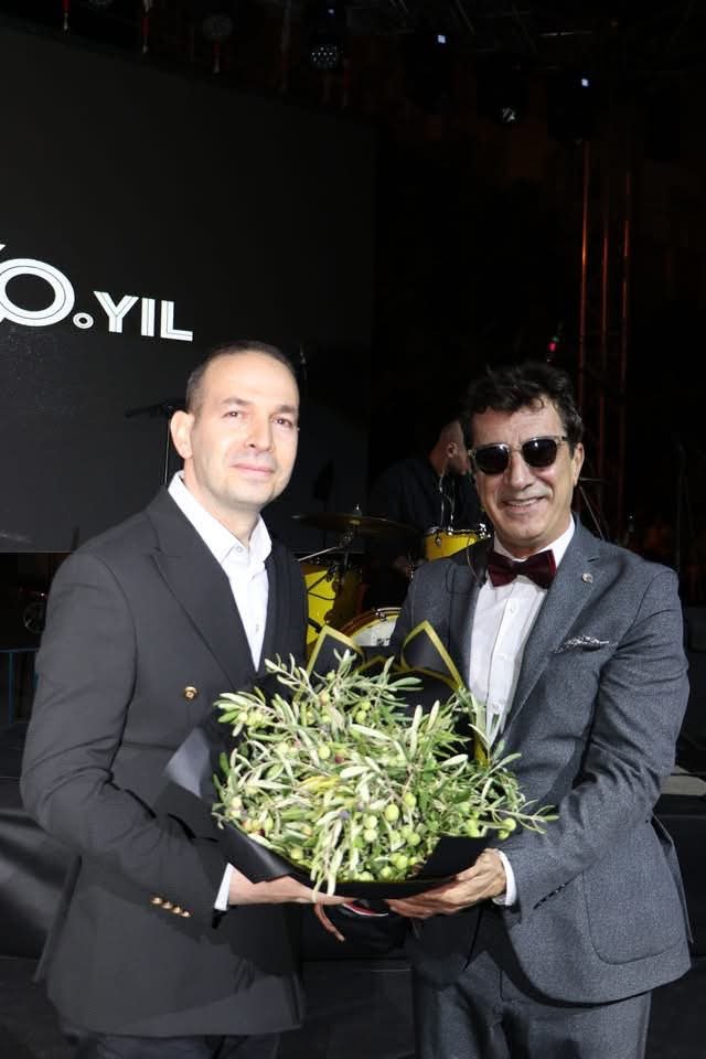 3. NİZİP ZEYTİN FESTİVALİ’NDE GRUP AYNA RÜZGÂRI ESTİ!