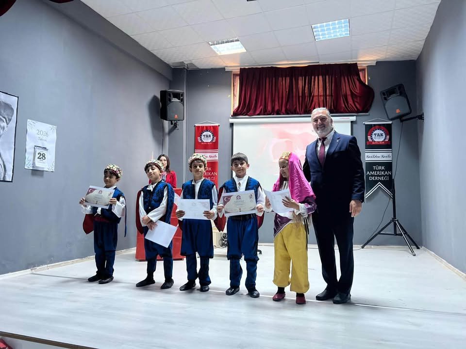 NİZİP TÜRK AMERİKAN KOLEJİ’NDE 29 EKİM CUMHURİYET BAYRAMI COŞKUSU