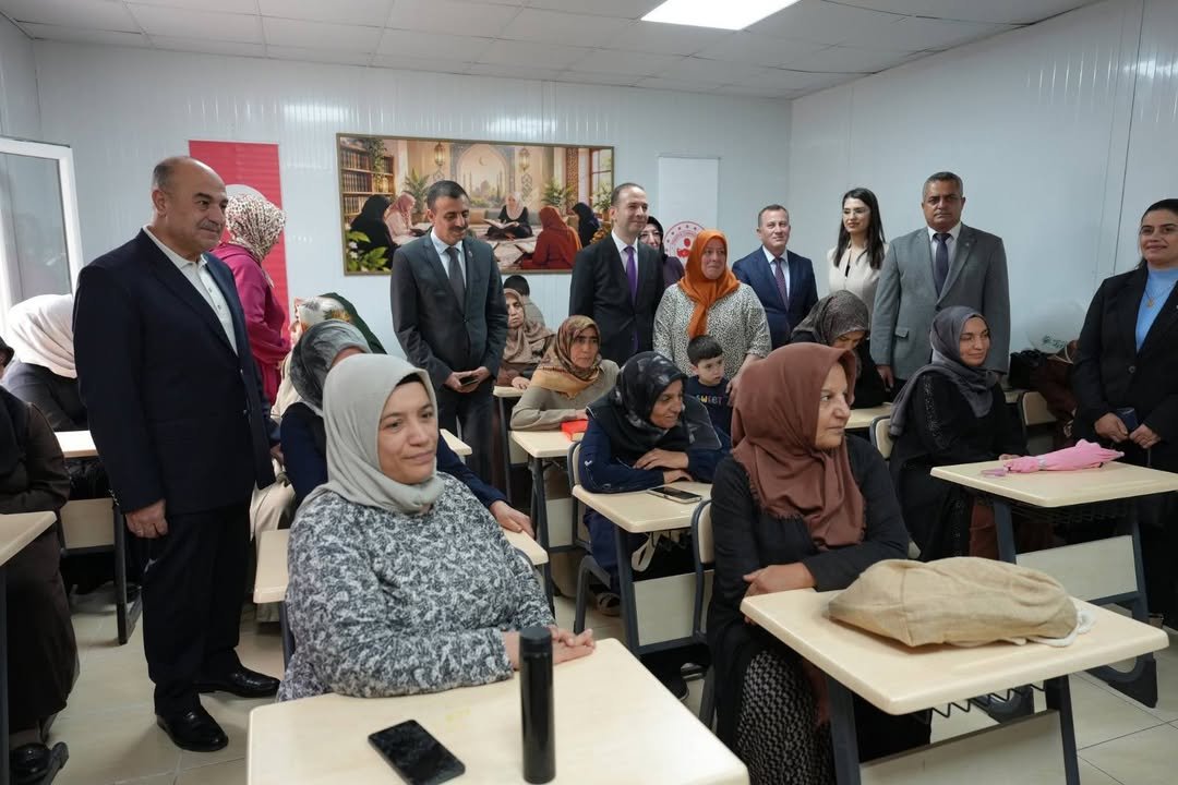NTB BAŞKANLARI SARI VE POLAT, 100. YIL SODAM VE ENGELSİZ YAŞAM MERKEZİ AÇILIŞINA KATILDI