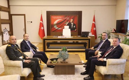 NİZİP’TE CUMHURİYETİMİZİN 103. YIL DÖNÜMÜ COŞKUYLA KUTLANDI