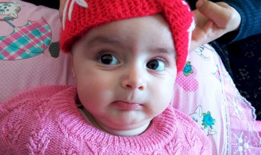 SMA hastası küçük ikranur uzanacak yardım eli bekliyor