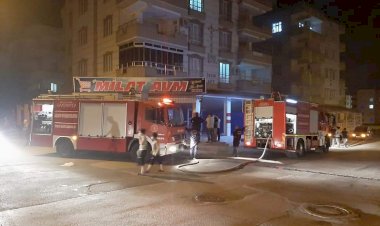 Nizip'te market yangını 