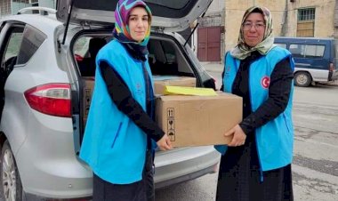 Minik Yüreklerden ihtiyaç sahiplerine yardım