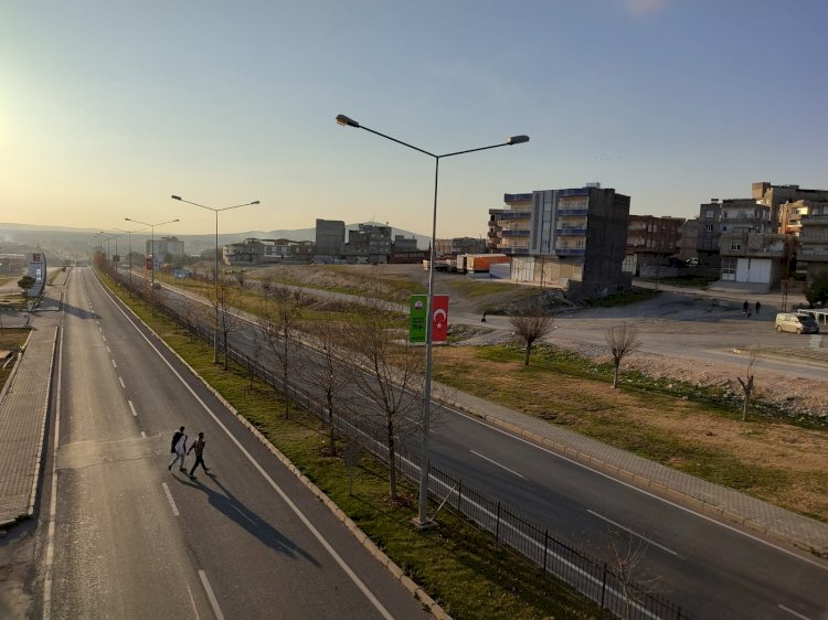 Sokağa Çıkma Kısıtlamasının İlk Günü Nizip Sessizliğe Büründü 