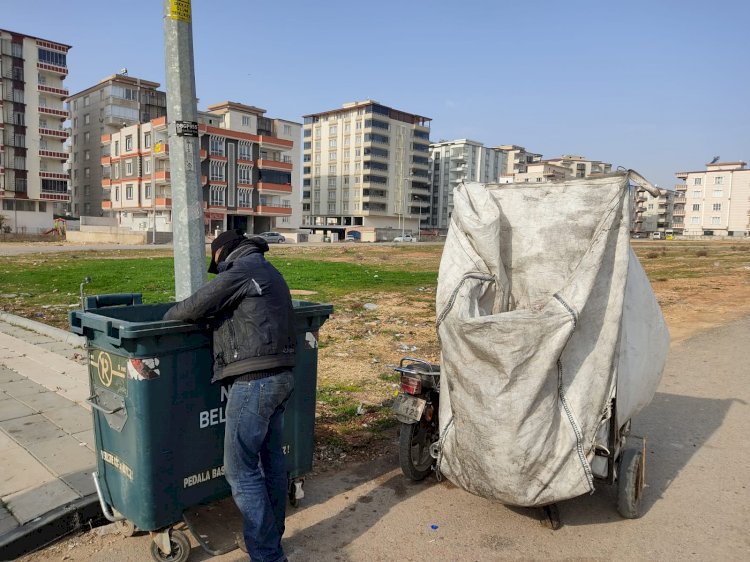 Herkes için çöp Suriyeli aileler için geçim kaynağı