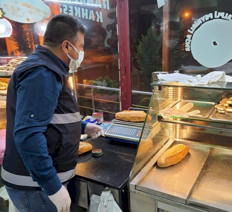 Zabıta ekiplerinden sahur öncesi denetim