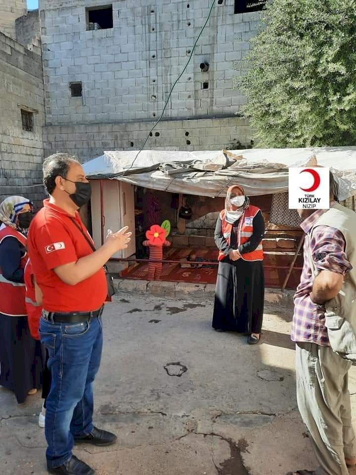 Nizip Kızılay Ramazan yardımlarını aralıksız sürdürüyor